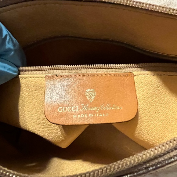 AUTHENTIC VINTAGE GUCCI 🌸 💕 CROSSBODY BAG OR SHOULDER - Picture 10 of 16